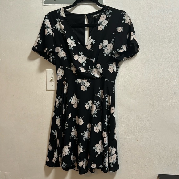 Floral Wrap Dress - Picture 2 of 5
